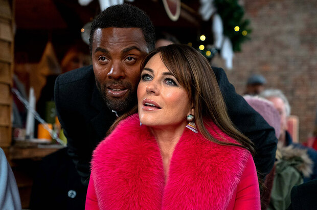 Father Christmas Is Back (2021) - photo 1