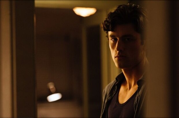 Adore (2013) - photo 13