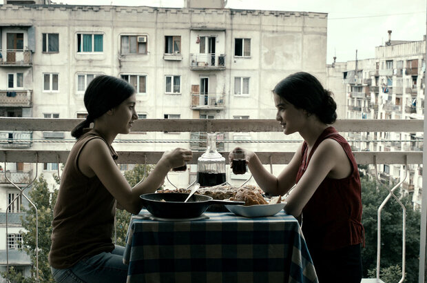 In Bloom (2013) - photo 1