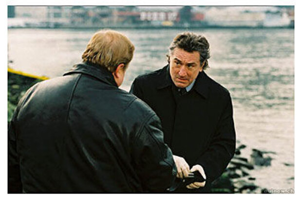 City by the Sea (2002) - photo 3