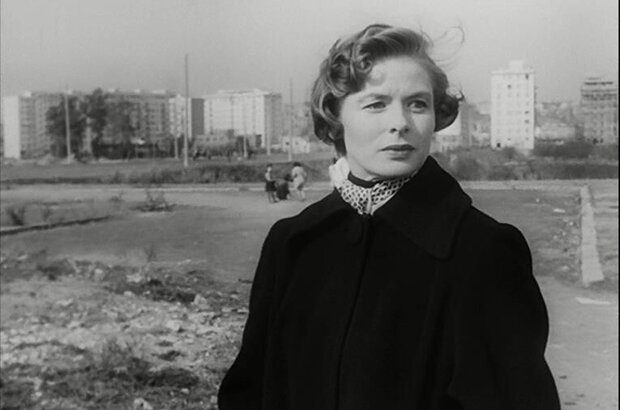 Europe '51 (1952) - photo 4
