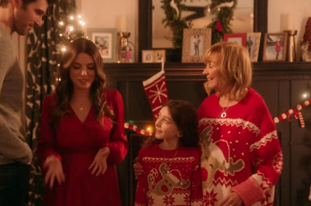 Christmas by Candlelight (2023) - photo 8