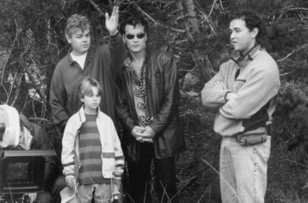 Father Hood (1993) - photo 1
