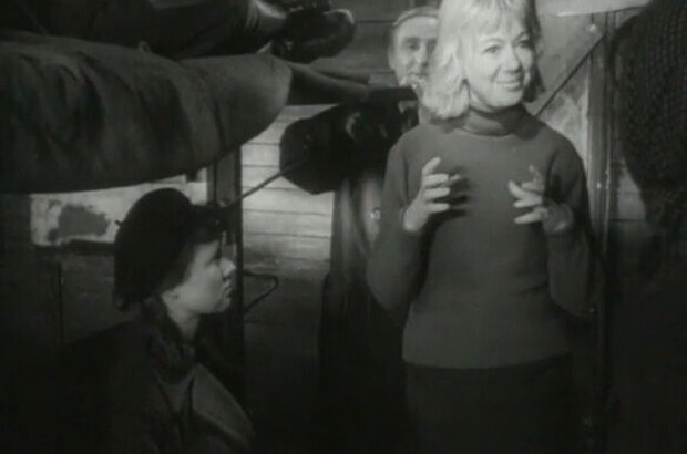 The Slowest Train (1963) - photo 3