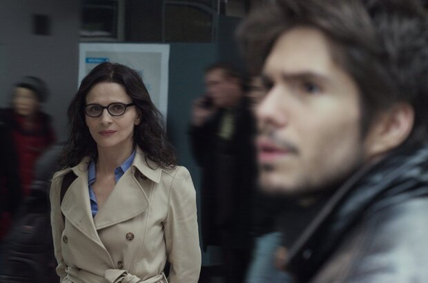 Who You Think I Am (2019) - photo 1