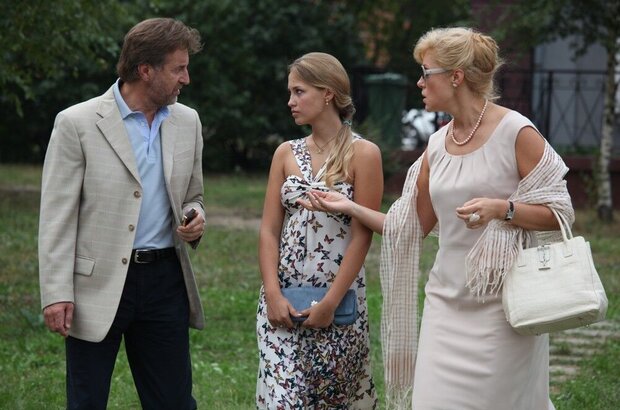 We Are Family (2011) - photo 6