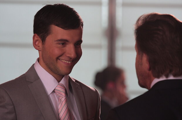We Are Family (2011) - photo 9