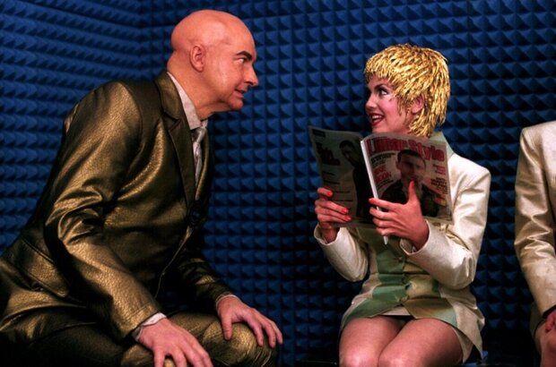 The Adventures of Pluto Nash (2002) - photo 3