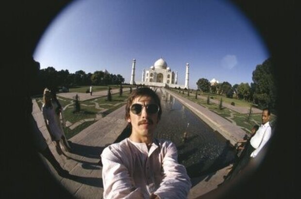 George Harrison: Living in the Material World (2011) - photo 1