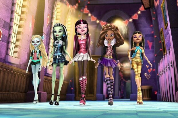 Monster High: Why Do Ghouls Fall in Love? (2012) - photo 2