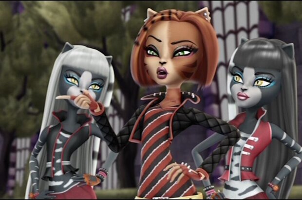 Monster High: Why Do Ghouls Fall in Love? (2012) - photo 3