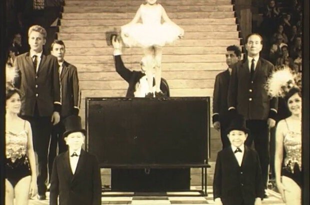 Much trouble over a little boy (1968) - photo 2