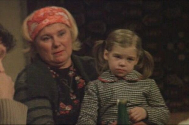 Young Wife (1978) - photo 8