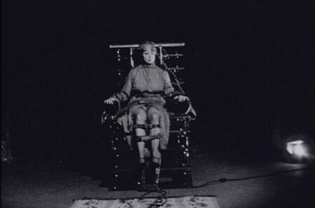 Send Me to the 'Lectric Chair (2009) - photo 1