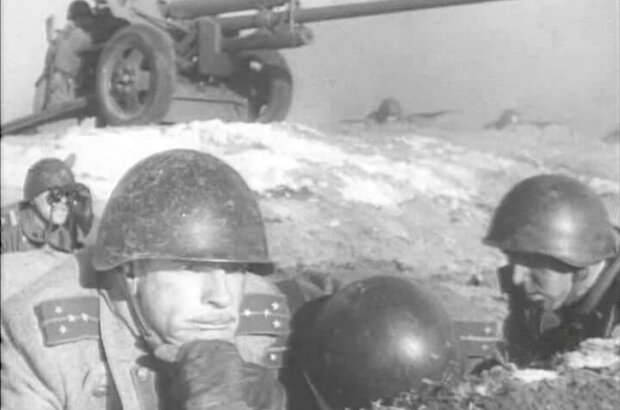 Private Aleksandr Matrosov (1947) - photo 7