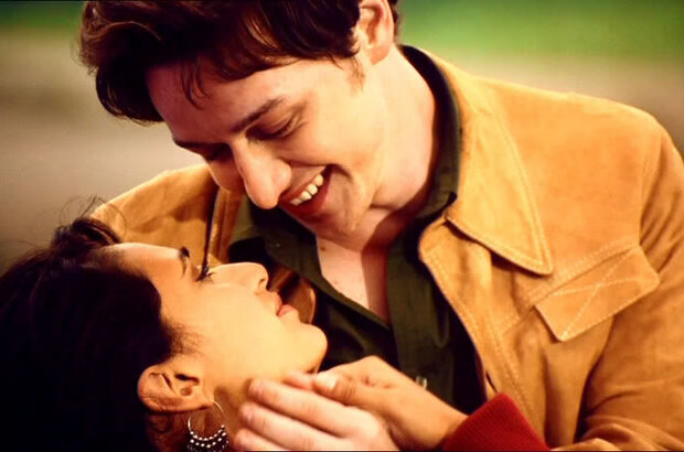 Королева Болливуда (2002) - фото 1