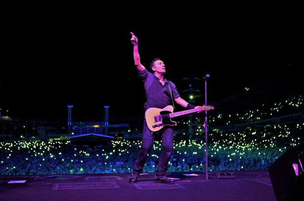 Springsteen & I (2013) - photo 5