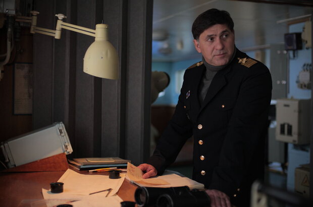 The Icebreaker (2016) - photo 15