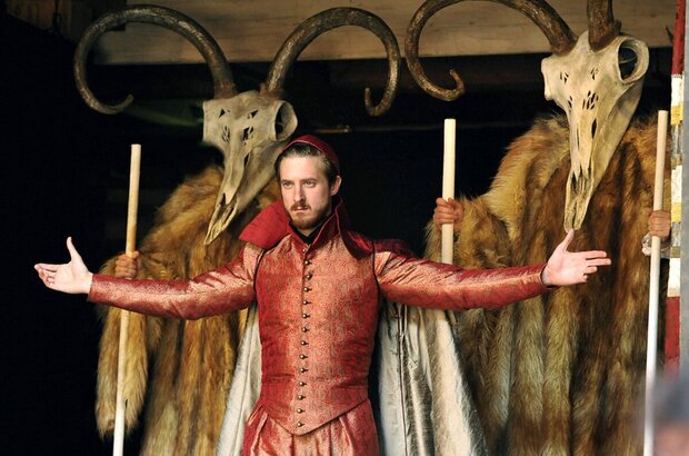 Doctor Faustus (2011) - photo 2