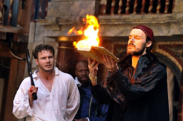 Doctor Faustus (2011) - photo 3