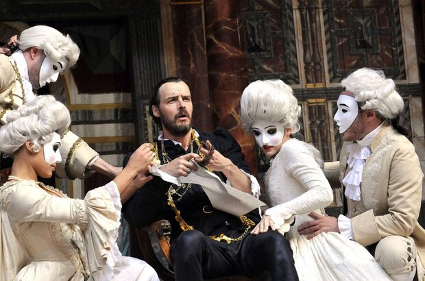 Doctor Faustus (2011) - photo 4