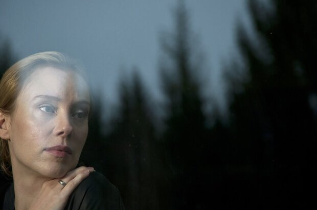 Измена (2012) - фото 13
