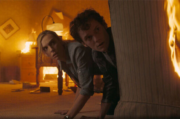 Fright Night (2011) - photo 8