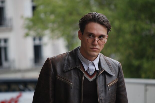 Calm at Sea (2011) - photo 1