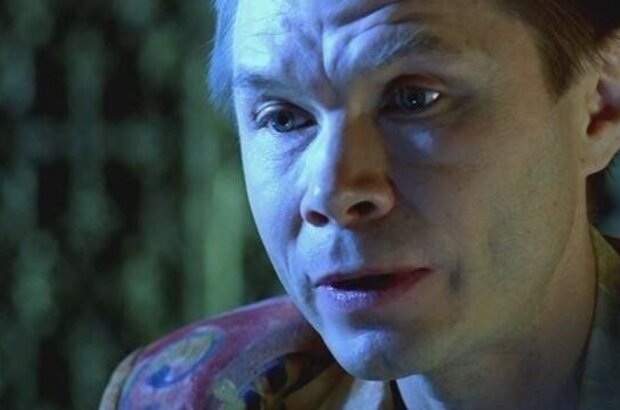 Down House (2001) - photo 2