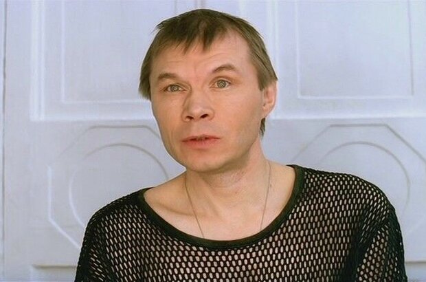 Down House (2001) - photo 7