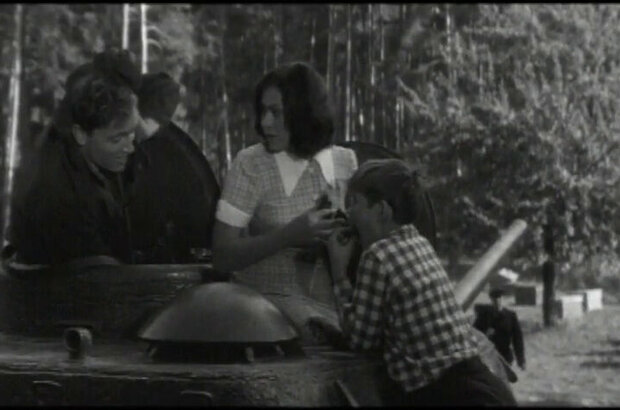 Grasp the nettle and it will not sting you (1971) - photo 9
