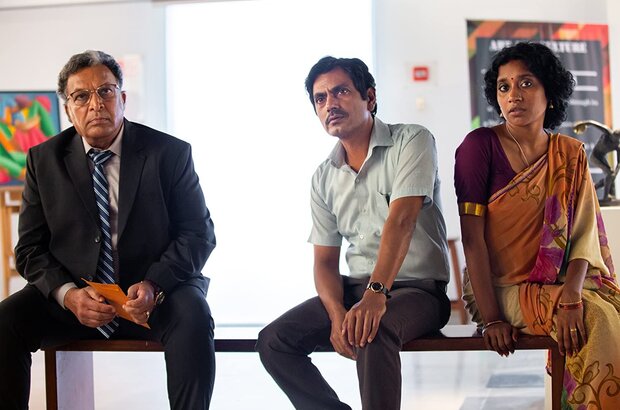 Serious Men (2020) - photo 2
