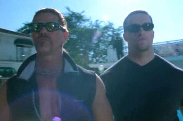 Red Serpent (2003) - photo 1
