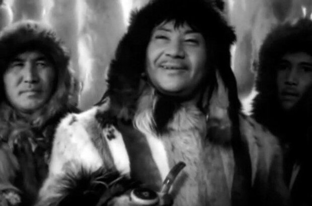 Alitet Leaves for the Hills (1949) - photo 6