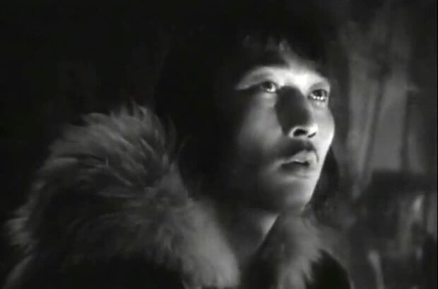 Alitet Leaves for the Hills (1949) - photo 4