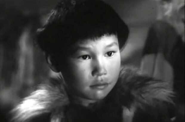 Alitet Leaves for the Hills (1949) - photo 5
