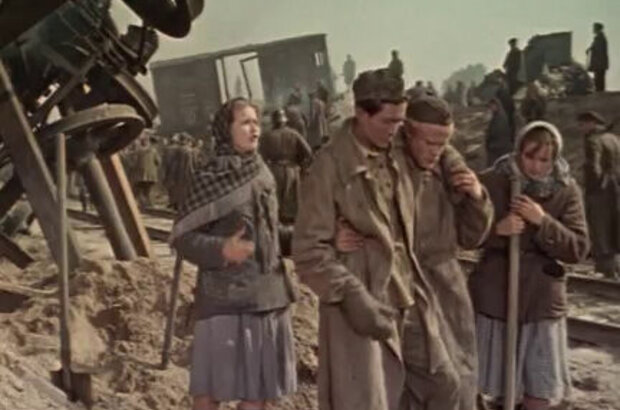 Guerrilla spark (1956) - photo 8