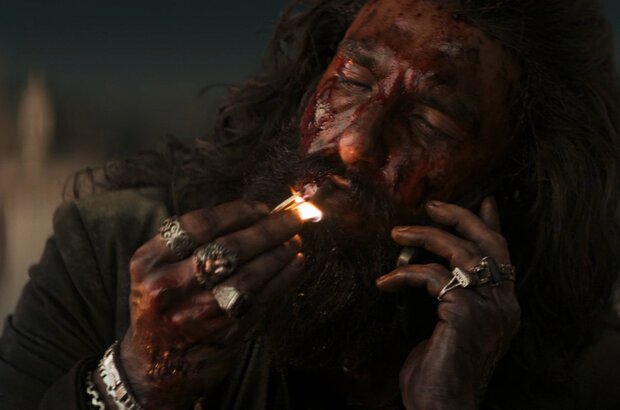 Специалист (2025) - фото 1