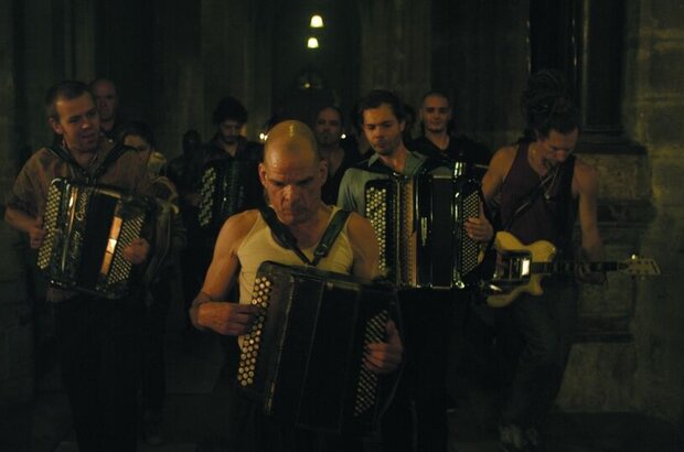 Holy Motors (2012) - photo 11