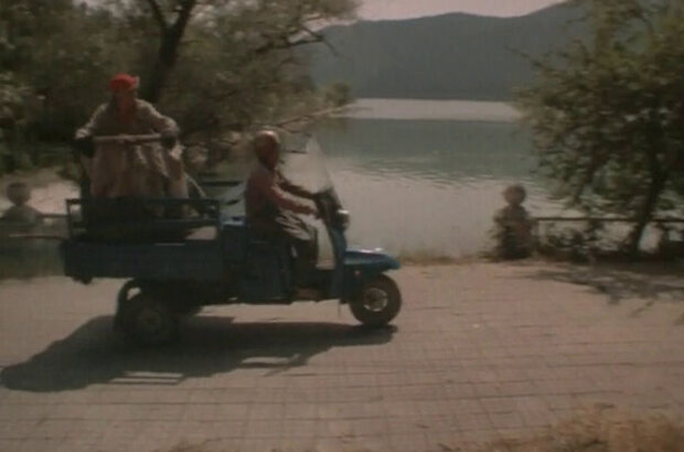 Кошмар в сумасшедшем доме (1990) - фото 8