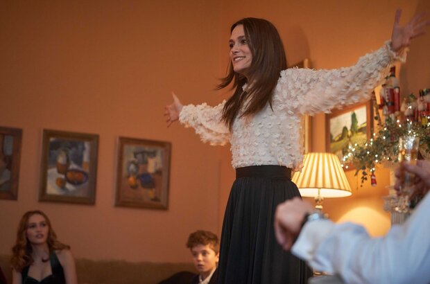 Silent Night (2020) - photo 3