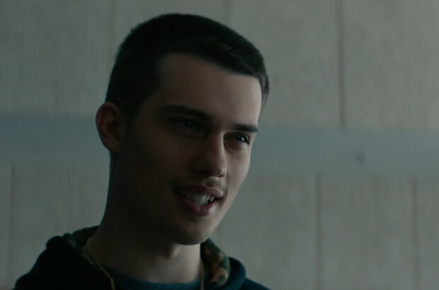 Share (2018) - photo 6