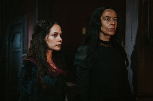 Raven's Hollow (2022) - photo 7