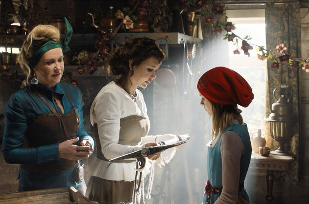 Red Riding Hood (2022) - photo 12