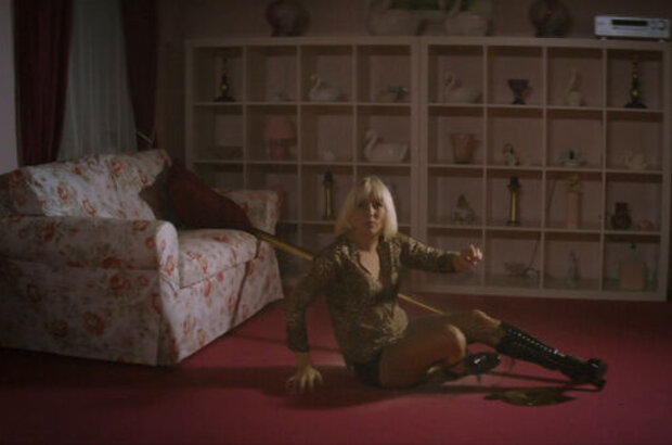 King Curling (2011) - photo 6