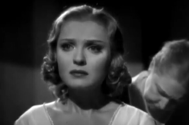 The Wedding Night (1935) - photo 7
