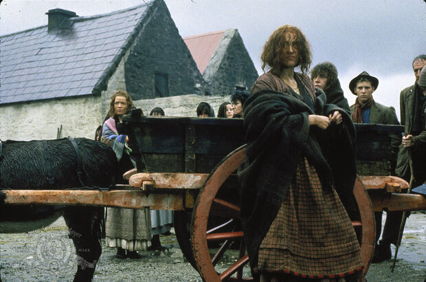 The Field (1990) - photo 3