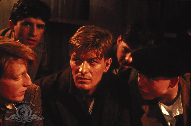 The Field (1990) - photo 5