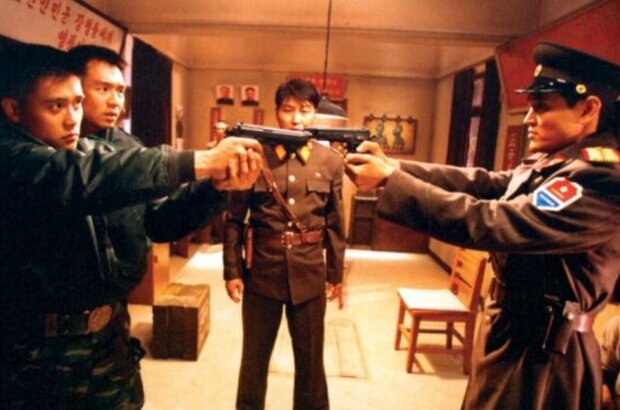 J.S.A.: Joint Security Area (2000) - photo 4