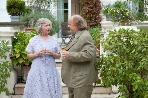 You Will Meet a Tall Dark Stranger (2010) - photo 23